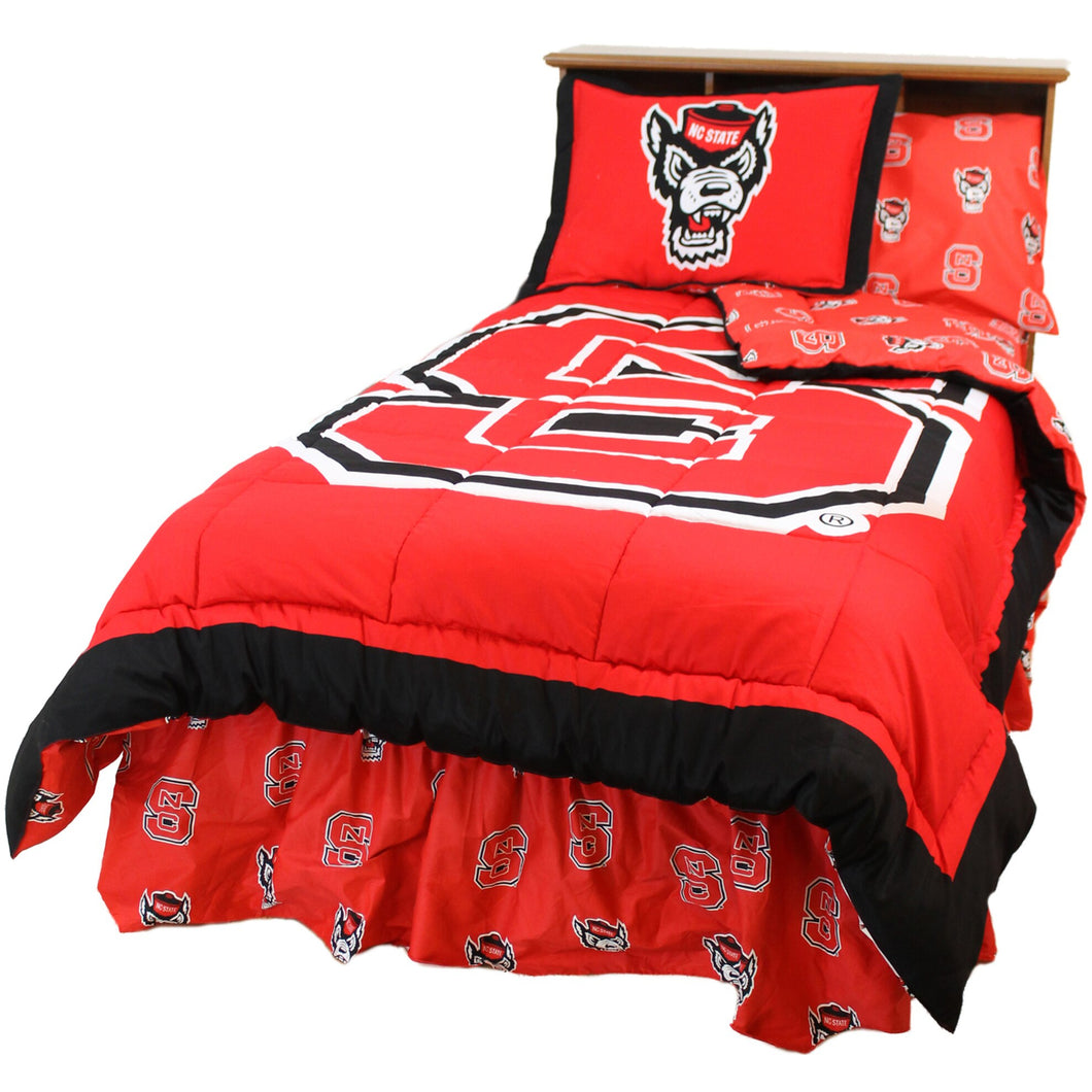 Like New/Unboxed- College Covers North Carolina State Wolfpack Reversible Comforter Set - Full (Red)